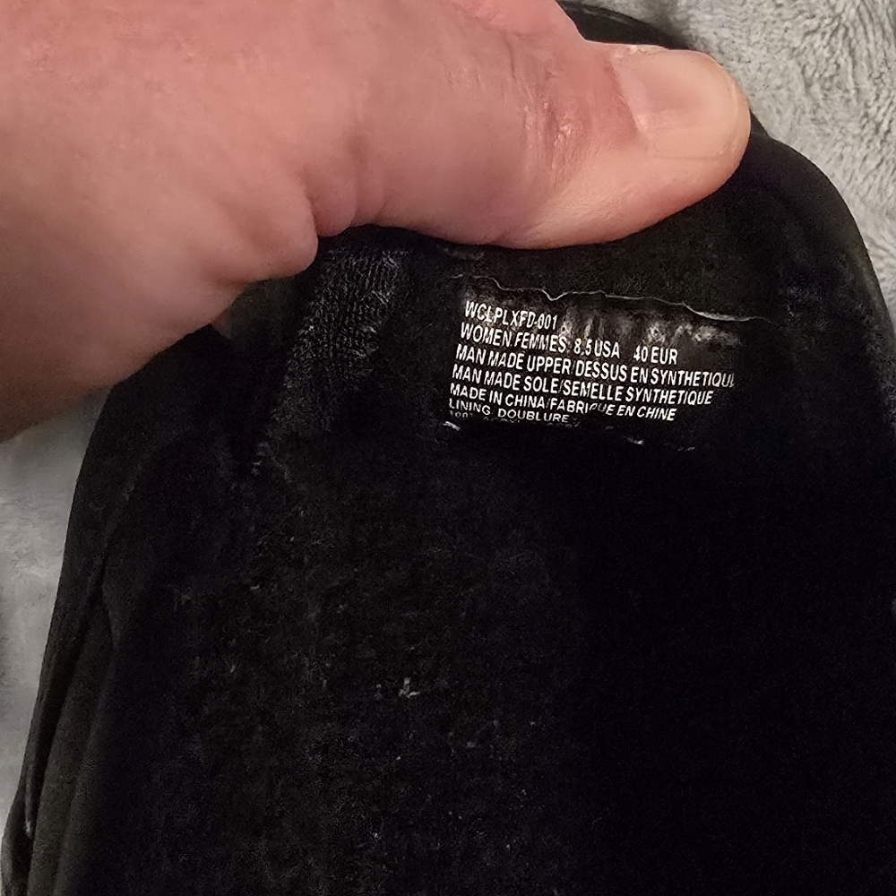 Lugz Slip On Fleece Lined Women's Shoes, Size 8.5 (Bin 10) - Picture 9 of 9